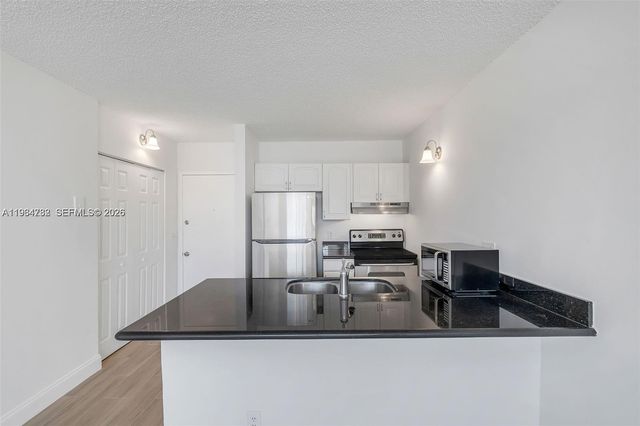 2501 Riverside Dr 307-A, Coral Springs, FL 33065