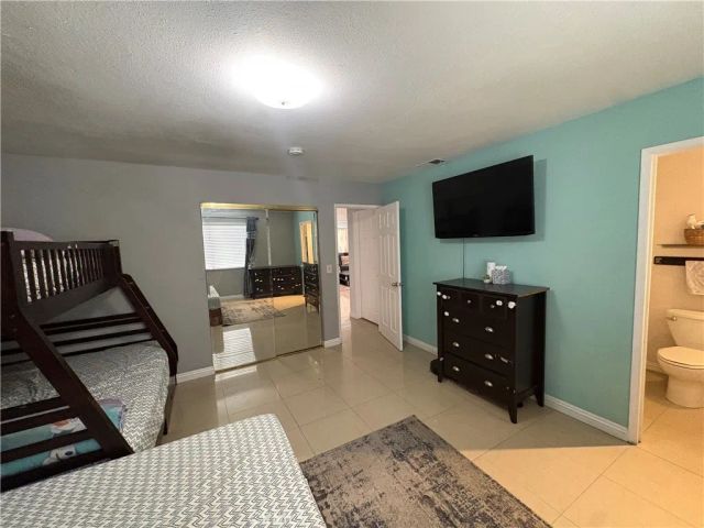12433 Laurel Avenue, Whittier, CA 90605