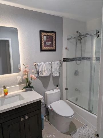 12433 Laurel Avenue, Whittier, CA 90605