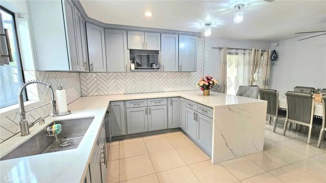 12433 Laurel Avenue, Whittier, CA 90605