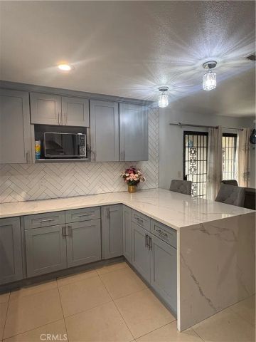12433 Laurel Avenue, Whittier, CA 90605