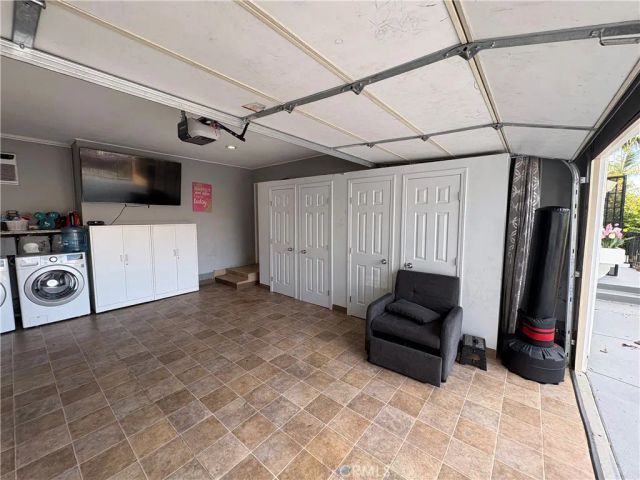 12433 Laurel Avenue, Whittier, CA 90605