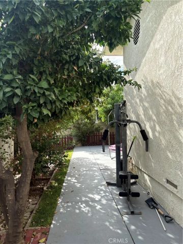 12433 Laurel Avenue, Whittier, CA 90605