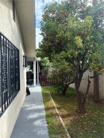 12433 Laurel Avenue, Whittier, CA 90605