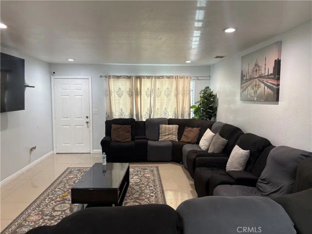 12433 Laurel Avenue, Whittier, CA 90605