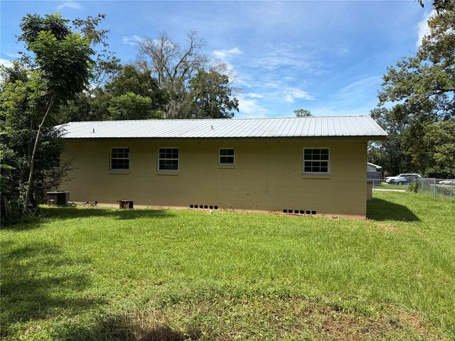 4205 NE 11TH AVENUE, Ocala, FL 34479