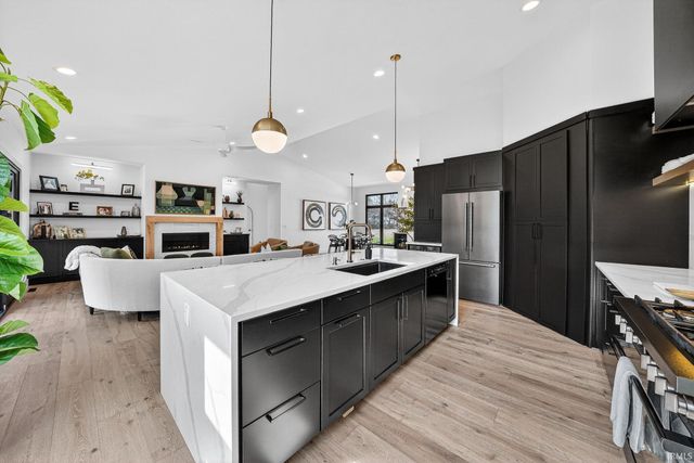 11540 Greyson Alan Drive, Granger, IN 46530