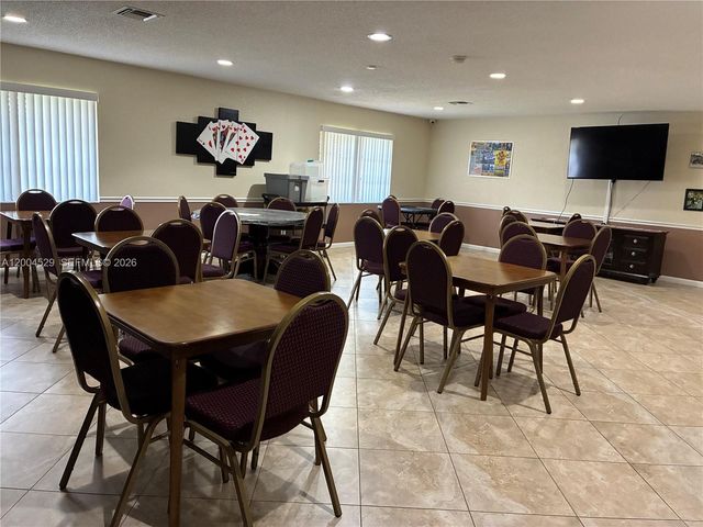 1045 Country Club Drive 307, Margate, FL 33063