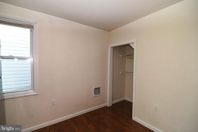 325 FOURTH ST, Waynesboro, PA 17268