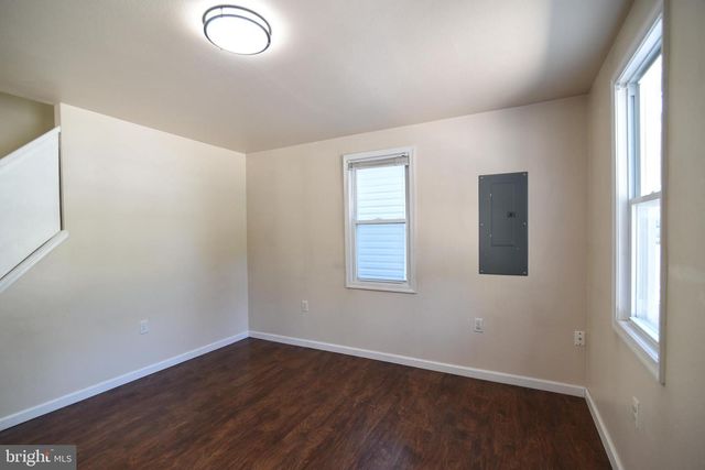 325 FOURTH ST, Waynesboro, PA 17268