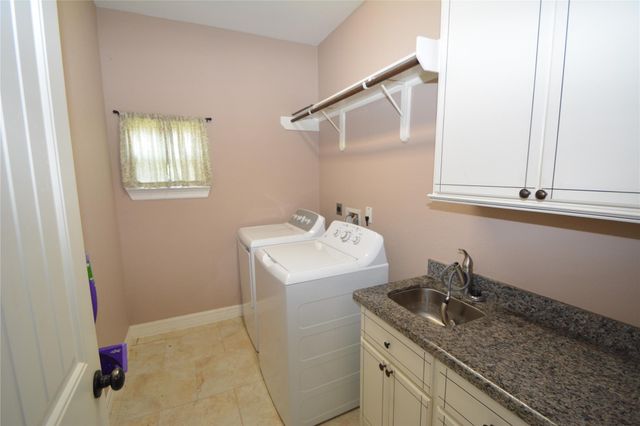 6510 Durango Drive, Magnolia, TX 77354