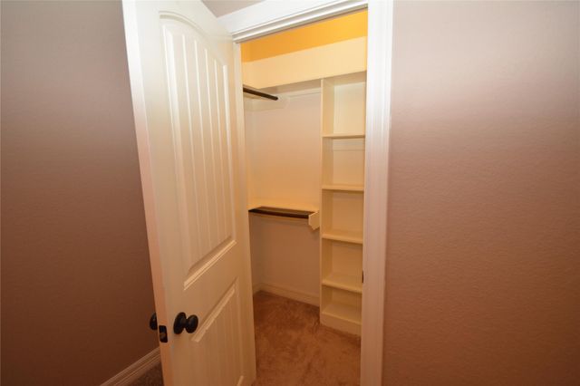 6510 Durango Drive, Magnolia, TX 77354