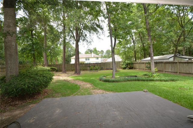6510 Durango Drive, Magnolia, TX 77354