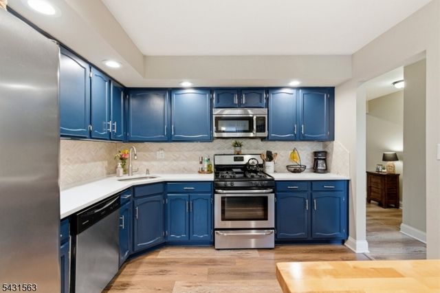 40 Lexington Ln D, West Milford Twp., NJ 07480