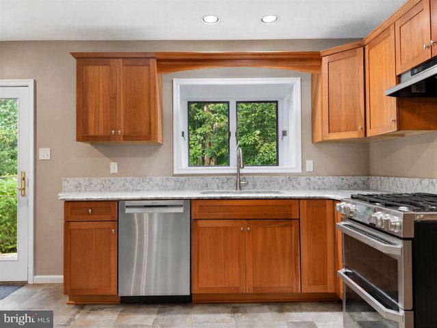 470 CHIPPINGWOOD DR, Port Republic, MD 20676