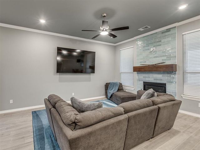 9321 NW 90th Street, Yukon, OK 73099