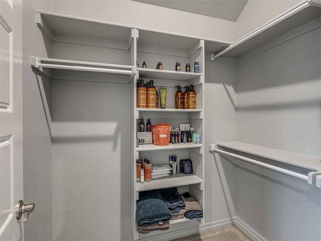 9321 NW 90th Street, Yukon, OK 73099