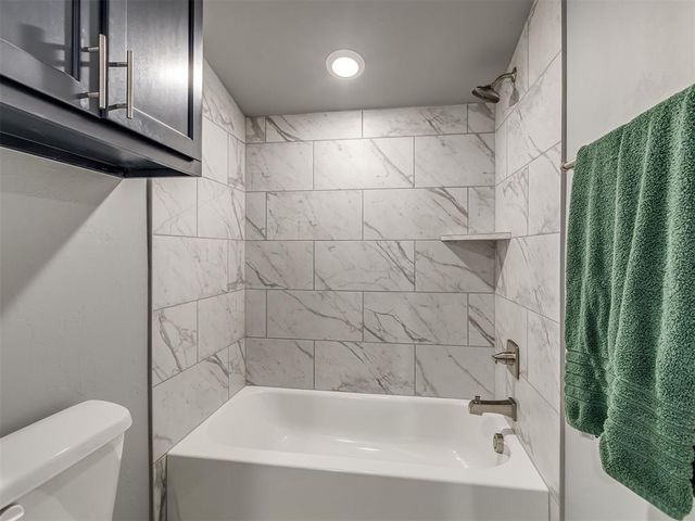 9321 NW 90th Street, Yukon, OK 73099