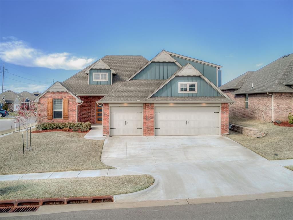 9321 NW 90th Street, Yukon, OK 73099