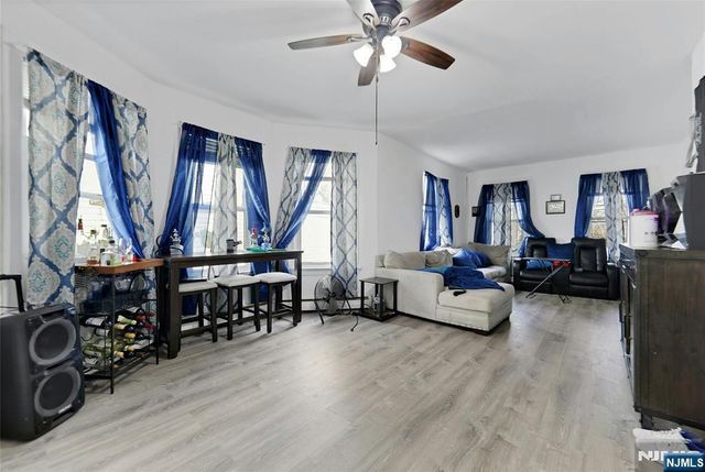 42 Lakeshore Drive, Haledon, NJ 07508