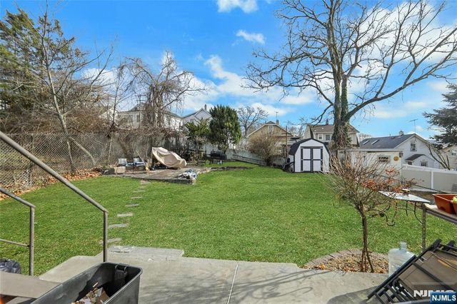 42 Lakeshore Drive, Haledon, NJ 07508