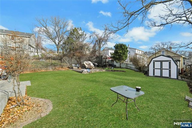 42 Lakeshore Drive, Haledon, NJ 07508