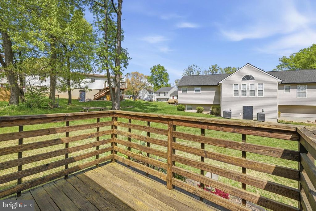 Image 29 of property listing at 430 AZALEA PL, Glen Burnie, MD 21060