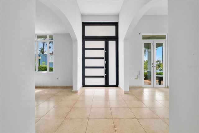 Amber Street TREASURE POINT 34, Dorado, PR 00646