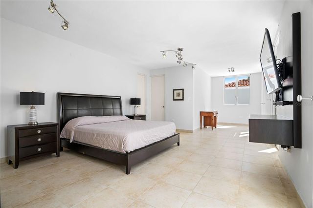 Amber Street TREASURE POINT 34, Dorado, PR 00646