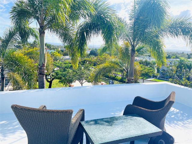 Amber Street TREASURE POINT 34, Dorado, PR 00646