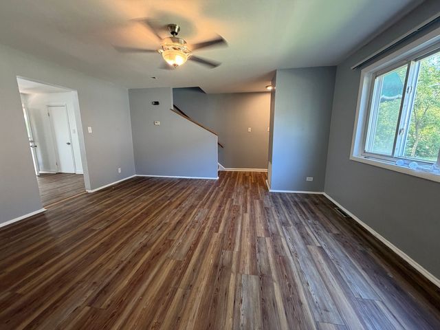 2107 171st Street 2107, Hazel Crest, IL 60429