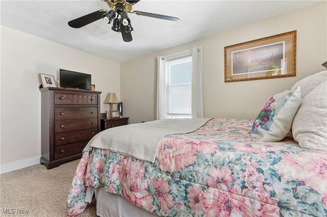 37 Selden Avenue, Akron, OH 44301