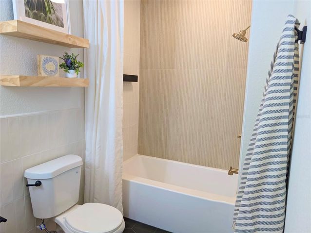 860 N ORANGE AVENUE 172, Orlando, FL 32801