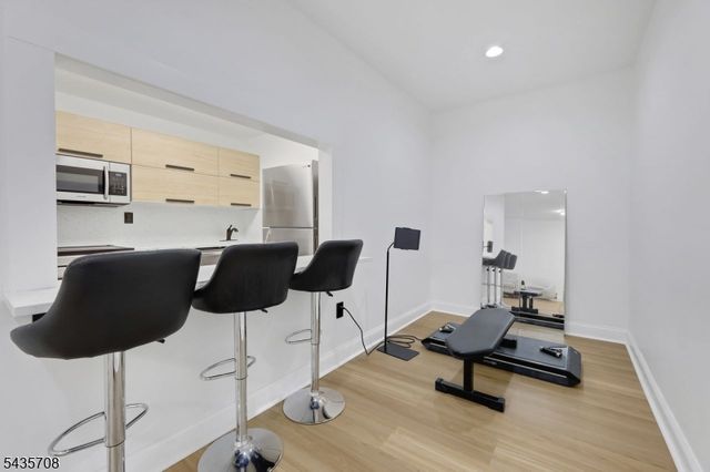 111 Mulberry St 3T, Newark City, NJ 07102