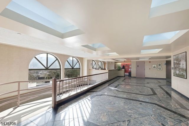 111 Mulberry St 3T, Newark City, NJ 07102