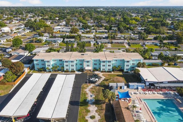 11447 PARK BOULEVARD 210, Seminole, FL 33772
