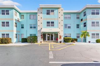 11447 PARK BOULEVARD 210, Seminole, FL 33772