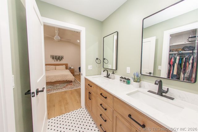 5912 E 80th Street, Tulsa, OK 74136