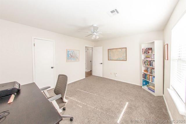 5912 E 80th Street, Tulsa, OK 74136