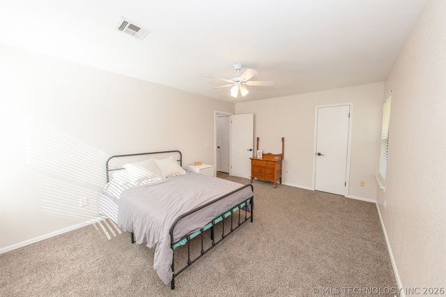 5912 E 80th Street, Tulsa, OK 74136