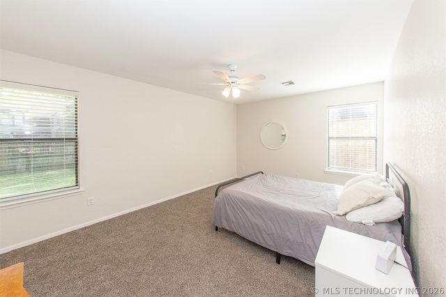 5912 E 80th Street, Tulsa, OK 74136