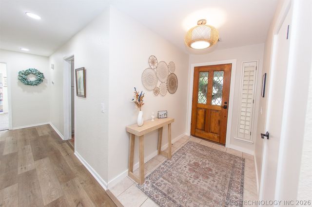 5912 E 80th Street, Tulsa, OK 74136