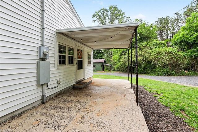 3389 NC Highway 704 E, Lawsonville, NC 27022
