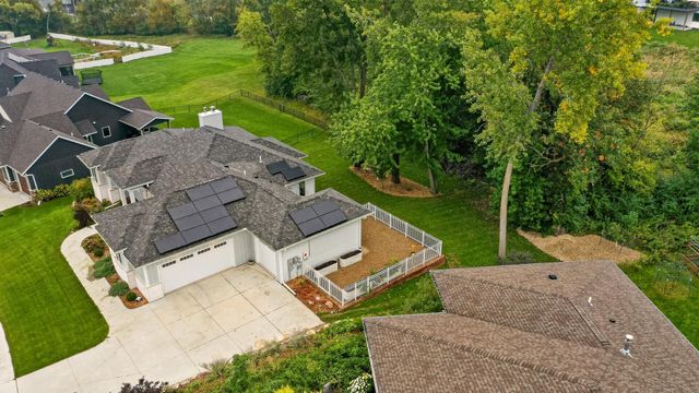 4184 Stone Point Drive NE, Rochester, MN 55906
