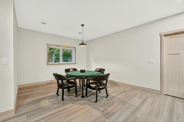 4184 Stone Point Drive NE, Rochester, MN 55906