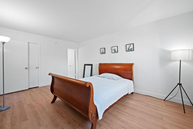 230 NE 26th Avenue 2160, Boynton Beach, FL 33435