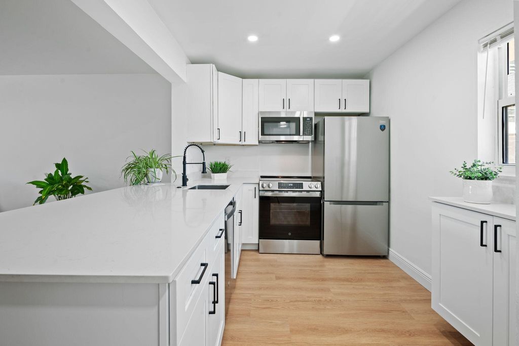 230 NE 26th Avenue 2160, Boynton Beach, FL 33435