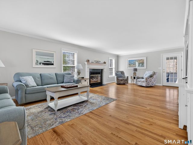 11 Payer Lane, Groton, CT 06355