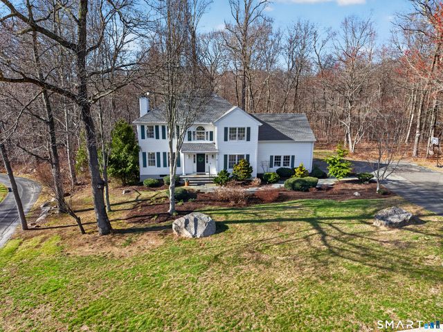 11 Payer Lane, Groton, CT 06355