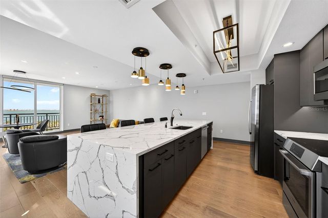 800 N TAMIAMI TRAIL 1217, Sarasota, FL 34236